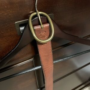 Congac coloured belt.